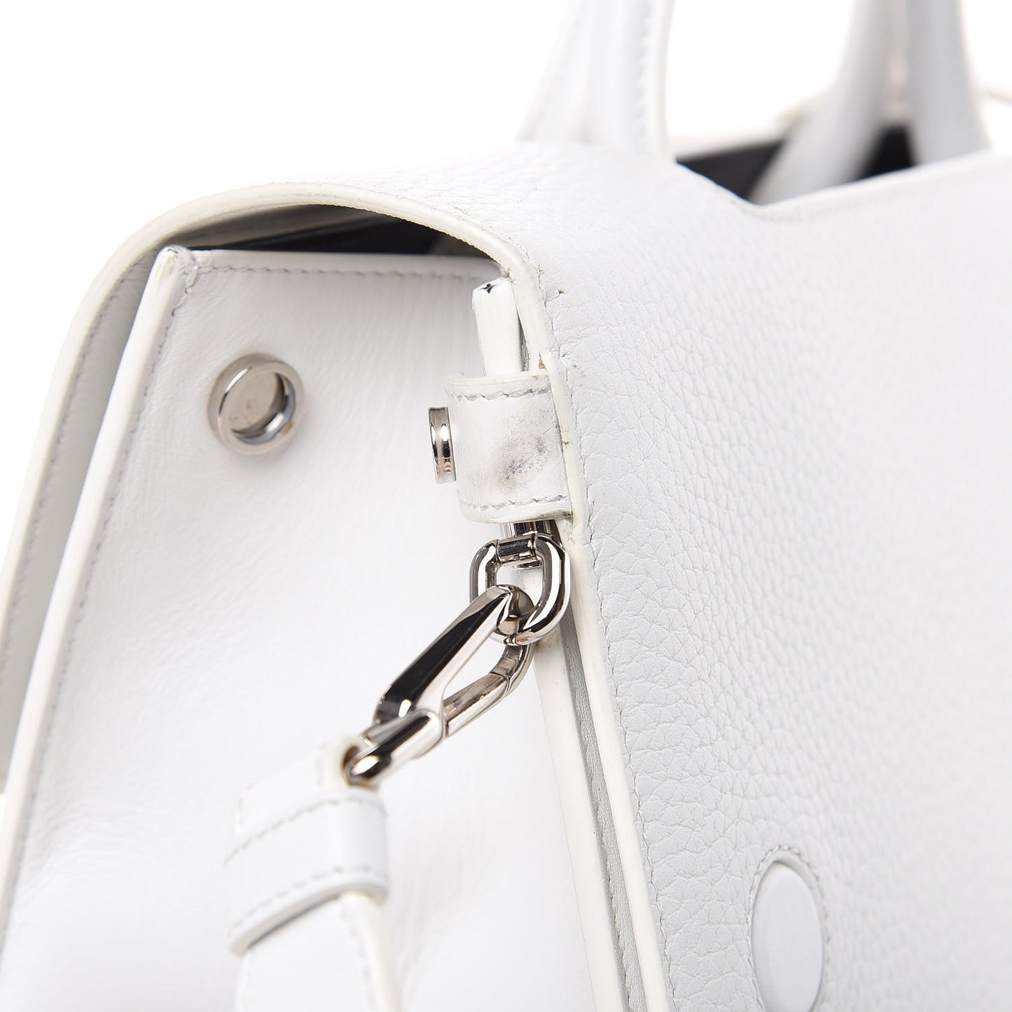 Bullcalf Medium Diorever Flap White