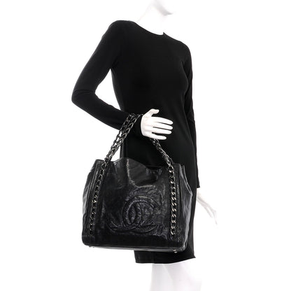 Chanel Glazed Caviar Modern Chain Tote Black 2 of 11