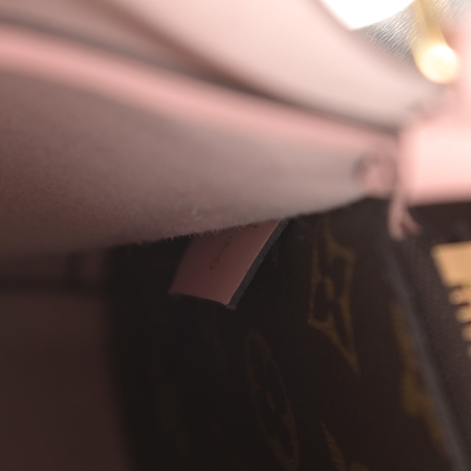 Louis Vuitton Monogram Neonoe MM Rose Poudre 7 of 11