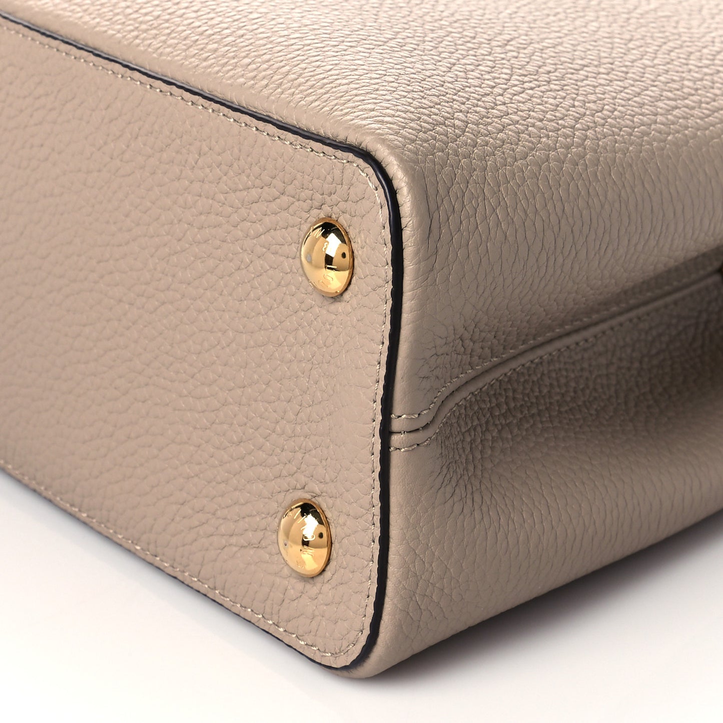 Taurillon Python Capucines PM Galet