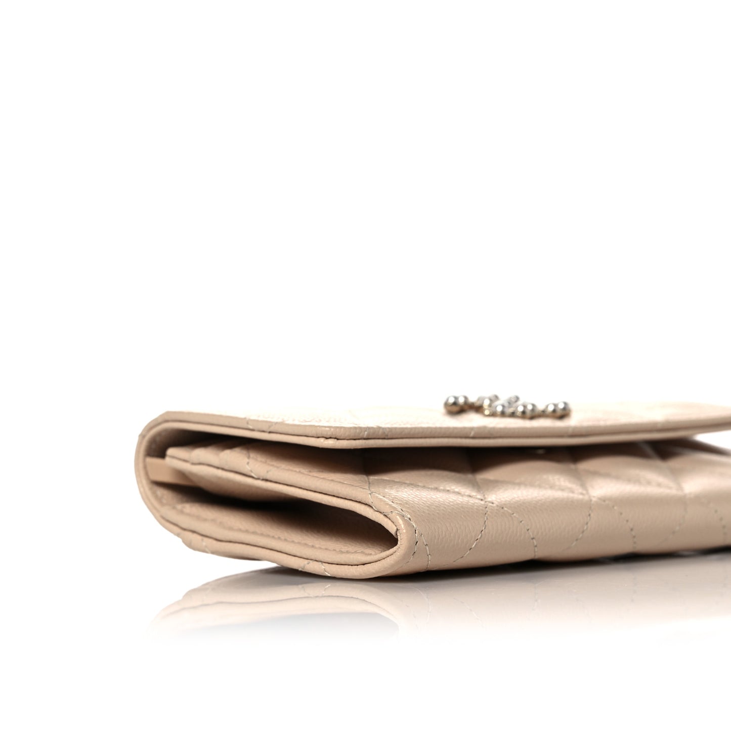 Caviar Pearl Quilted Coco Candy Wallet Beige
