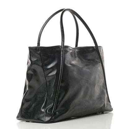 Valentino Garavani Patent Lacca Bow Tote Black 3 of 15