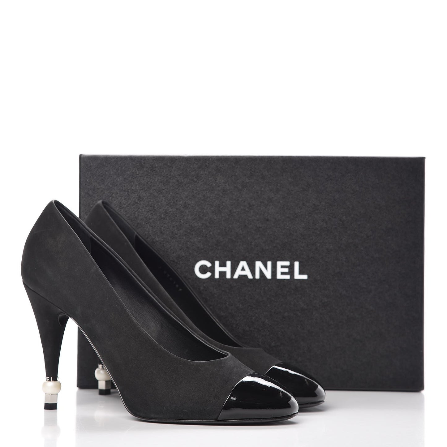 Suede Calfskin Patent Cap Toe CC Pumps 40 Black