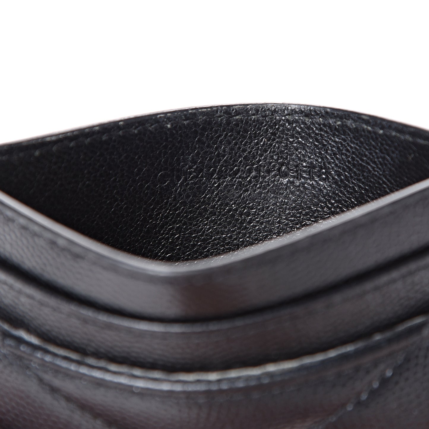 Grain De Poudre Matelasse Chevron Monogram Credit Card Case Black