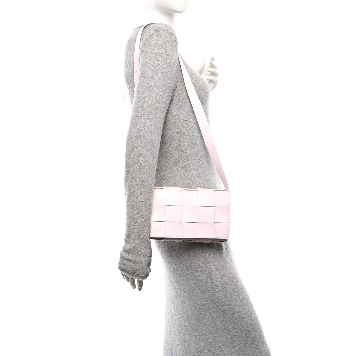 Bottega Veneta Lambskin Maxi Intrecciato Cassette Crossbody Bag Bliss Washed 2 of 10