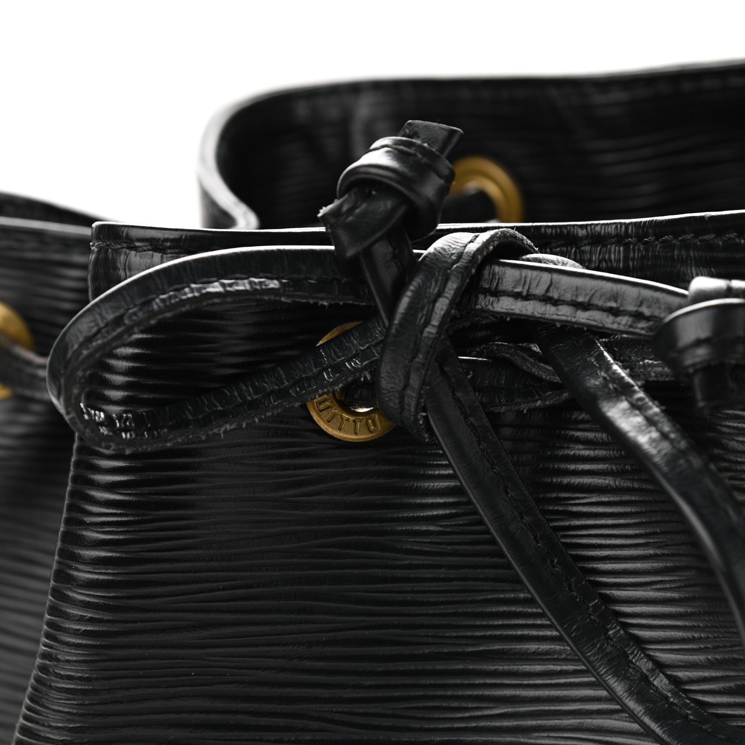 Louis Vuitton Epi Noe Black 16 of 18