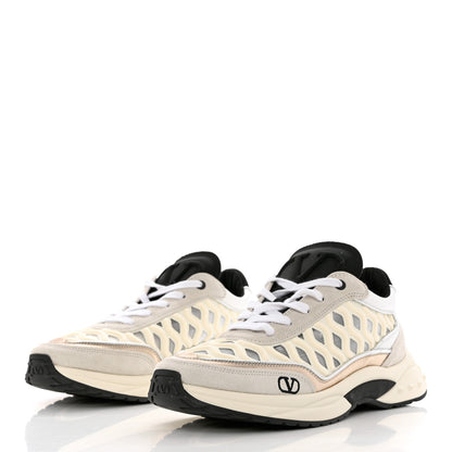 Valentino Garavani Suede Neoprene Mesh Womens Ready Go Runner Sneakers 40 Light 40 Ivory Black 3 of 9