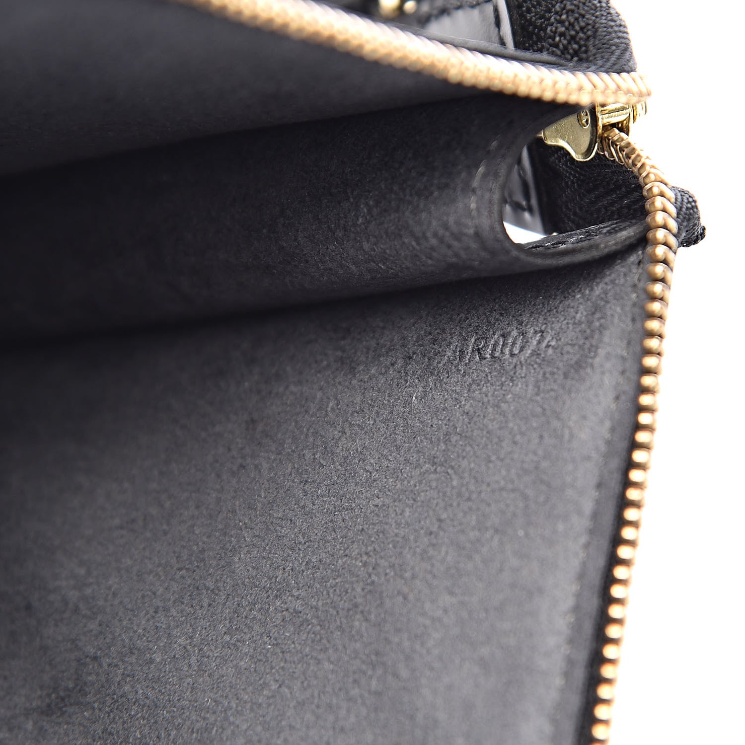 Louis Vuitton Epi Pochette Accessories 24 Black 7 of 11