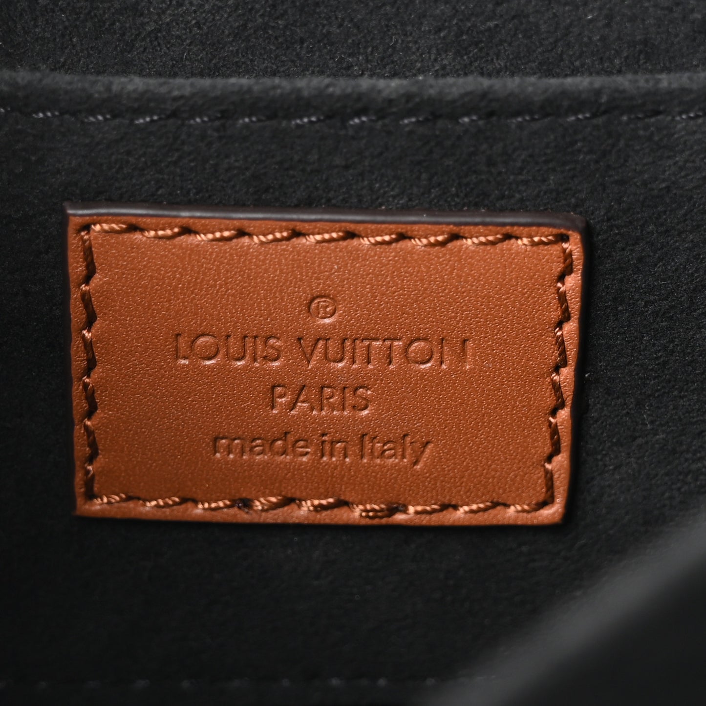 Reverse Monogram Dauphine Mini