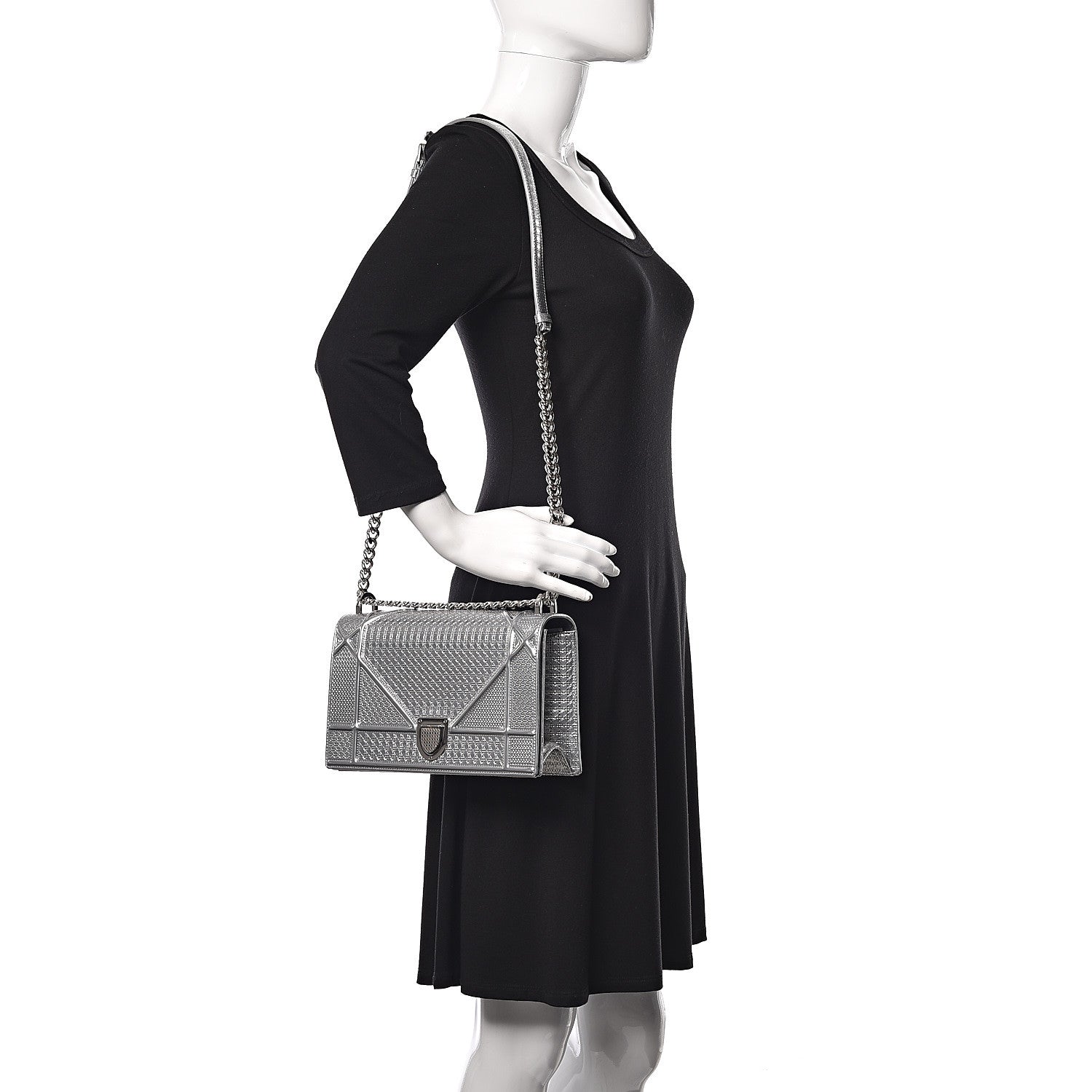 Christian Dior Metallic Patent Micro-Cannage Medium Diorama Flap Bag Silver 2 of 17