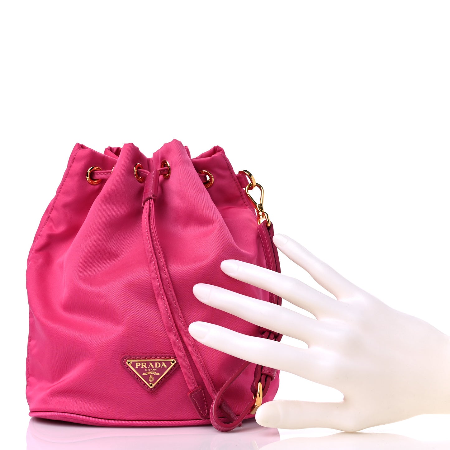 Saffiano Tessuto Nylon Vela Bucket Wristlet Ibisco