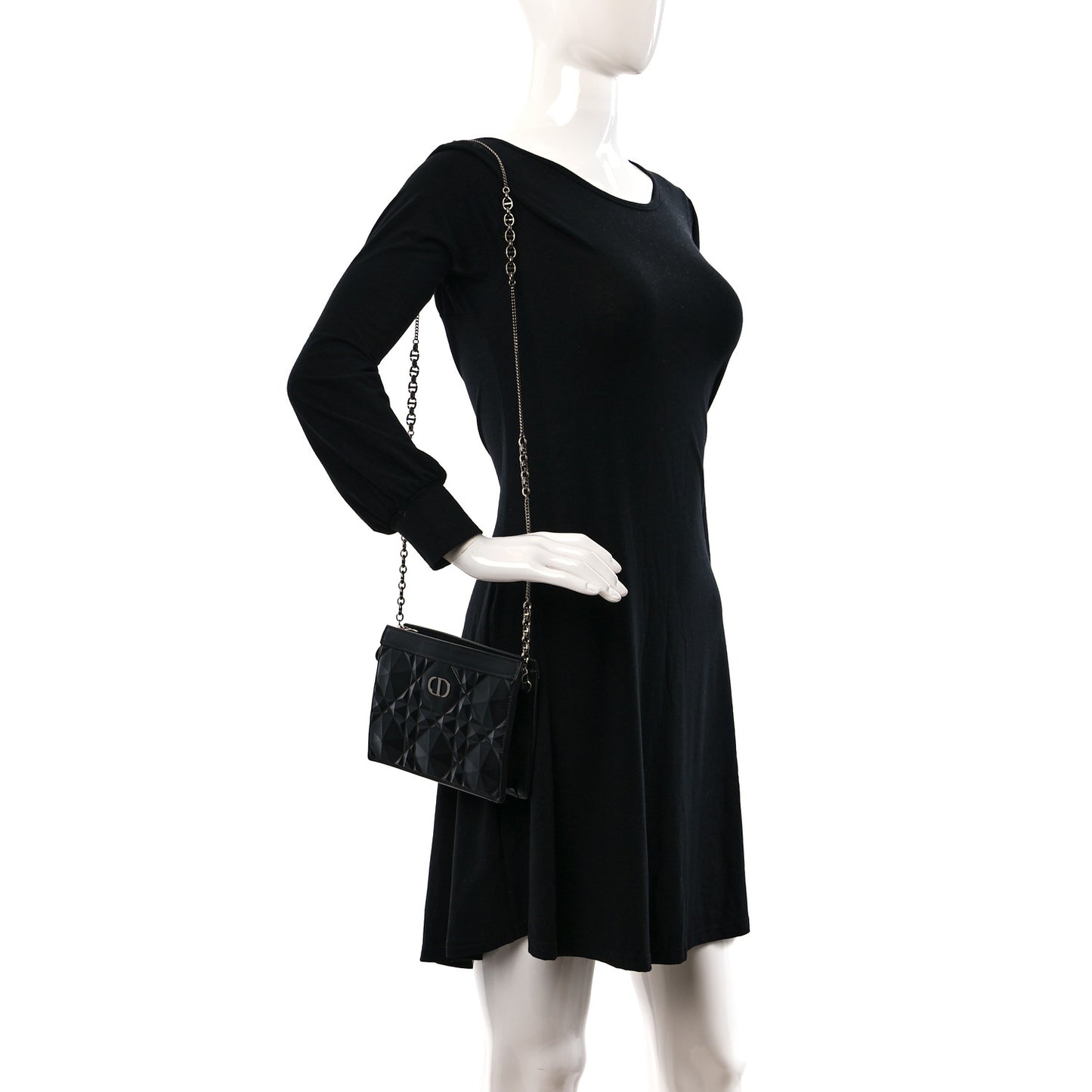 Calfskin Macrocannage Diamond Caro Zipped Pouch With Chain Black