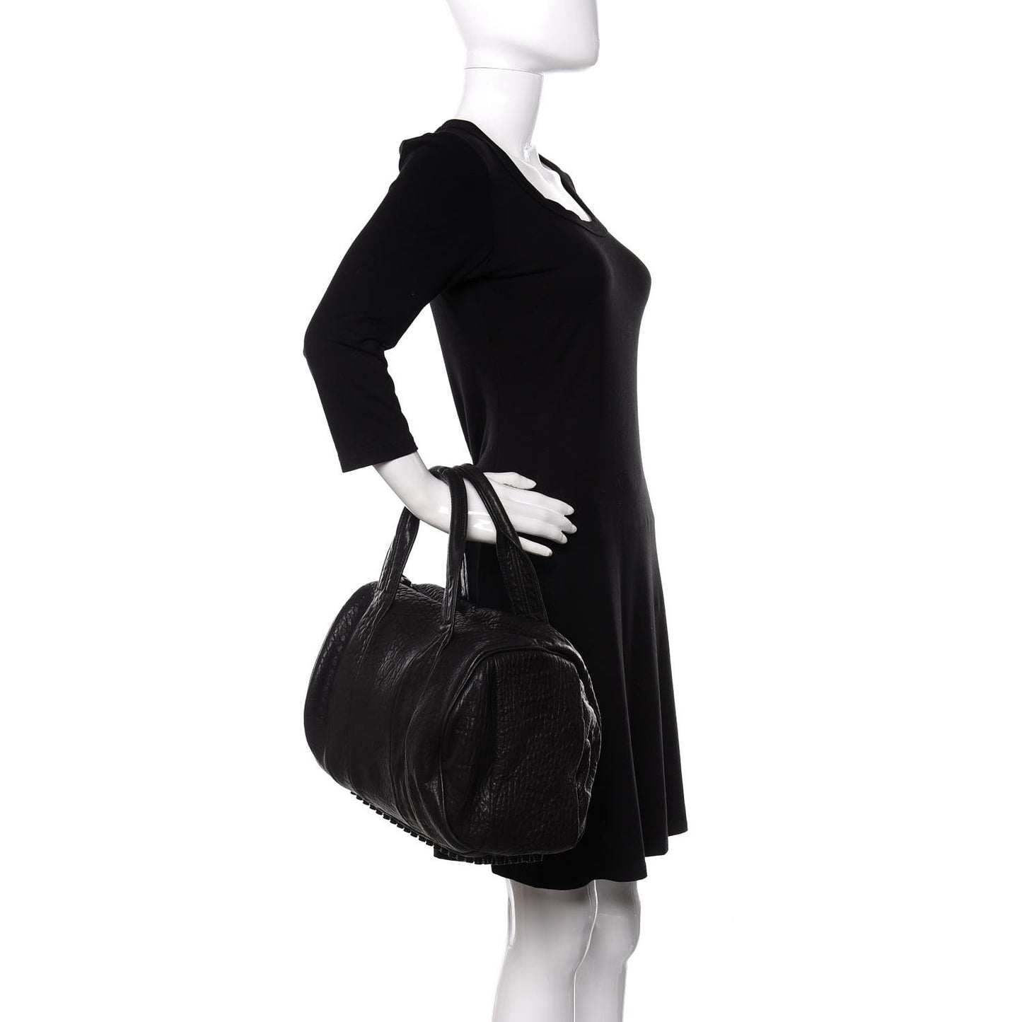 Pebbled Lambskin Rocco Black Matte Black Hardware