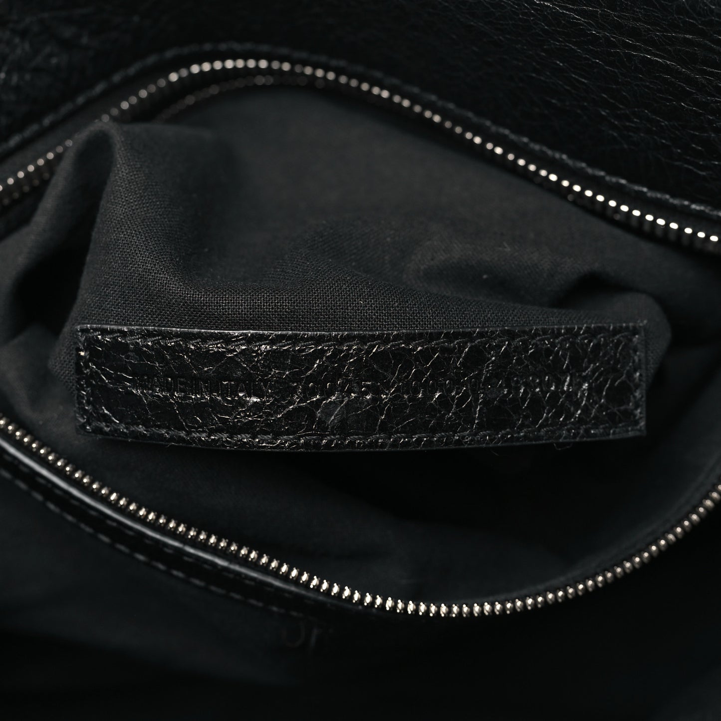 Agneau Arena Neo Cagole City Handbag Black