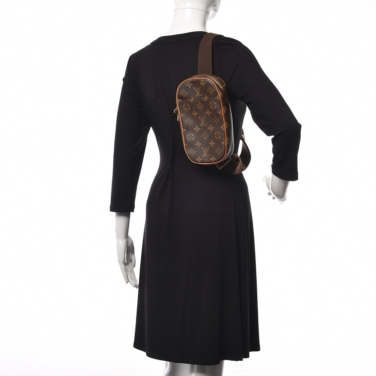 Louis Vuitton Monogram Pochette Gange 2 of 9