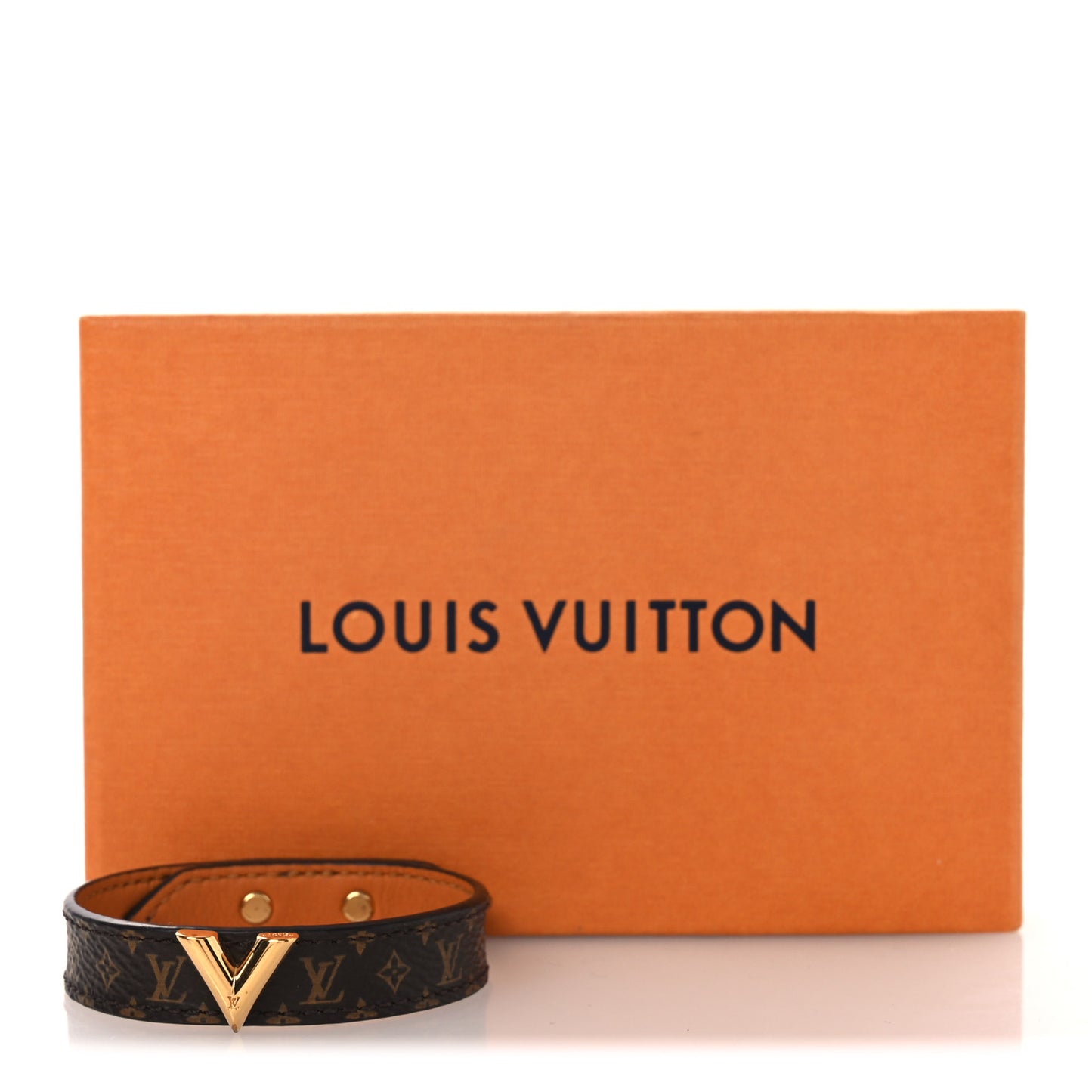 Monogram Essential V Bracelet 17