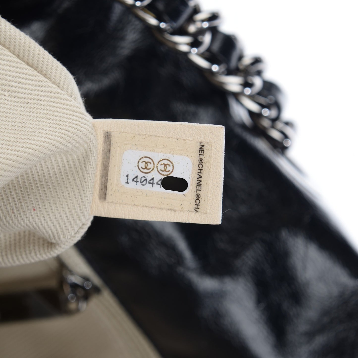 Glazed Goatskin Double Stitch Flap Black
