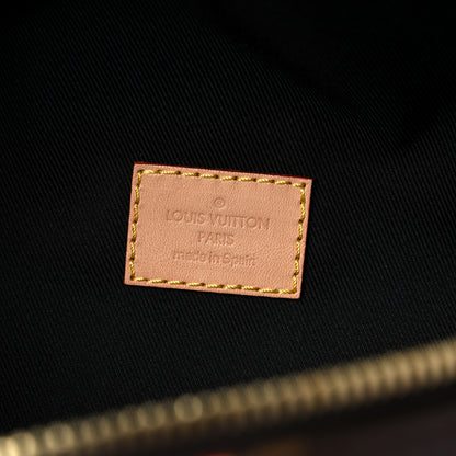 Louis Vuitton Monogram Bumbag 6 of 12