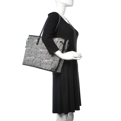 MCM Visetos Medium Reversible Shopper Tote Black 3 of 13