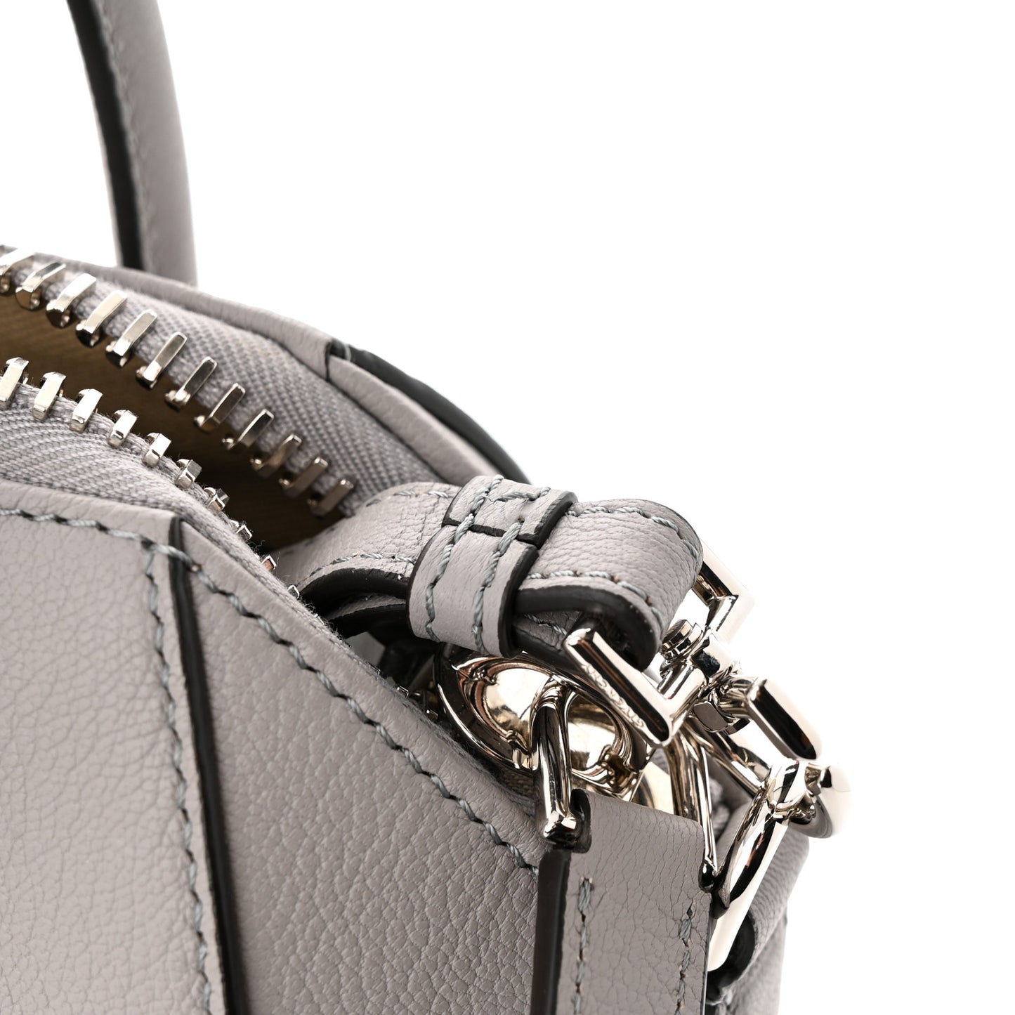 Sugar Goatskin Mini Antigona Pearl Grey