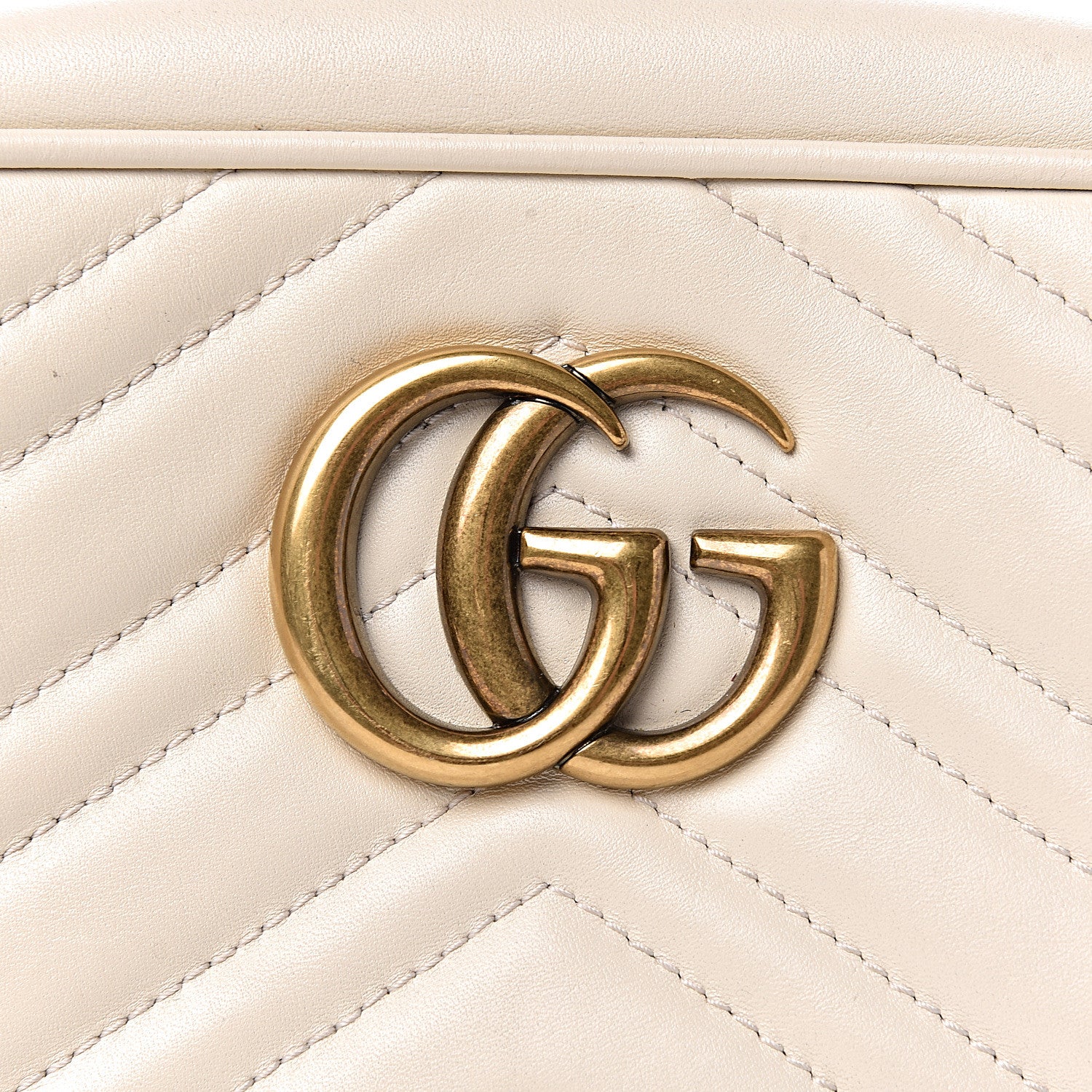 Gucci Calfskin Matelasse Small GG Marmont Chain Shoulder Bag White 11 of 15