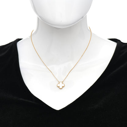 Van Cleef & Arpels 18K Yellow Gold Mother of Pearl Vintage Alhambra Pendant Necklace 2 of 4