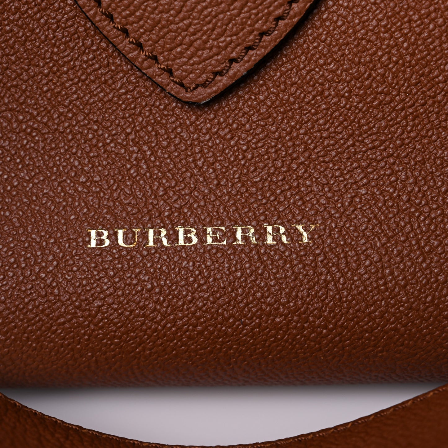 Soft Grain Calfskin Medium Dashwood Buckle Tote Brown