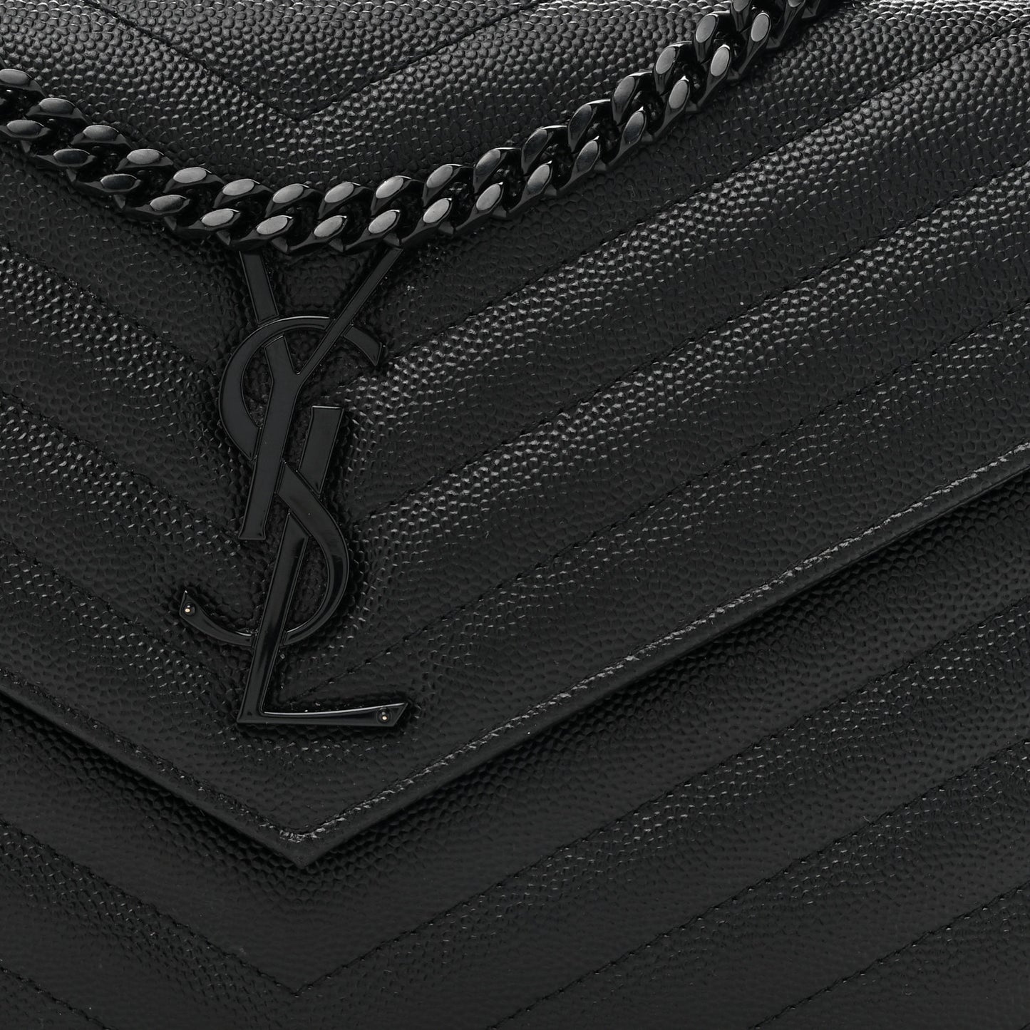 Grain De Poudre Matelasse Chevron Monogram Monochrome Chain Wallet Black