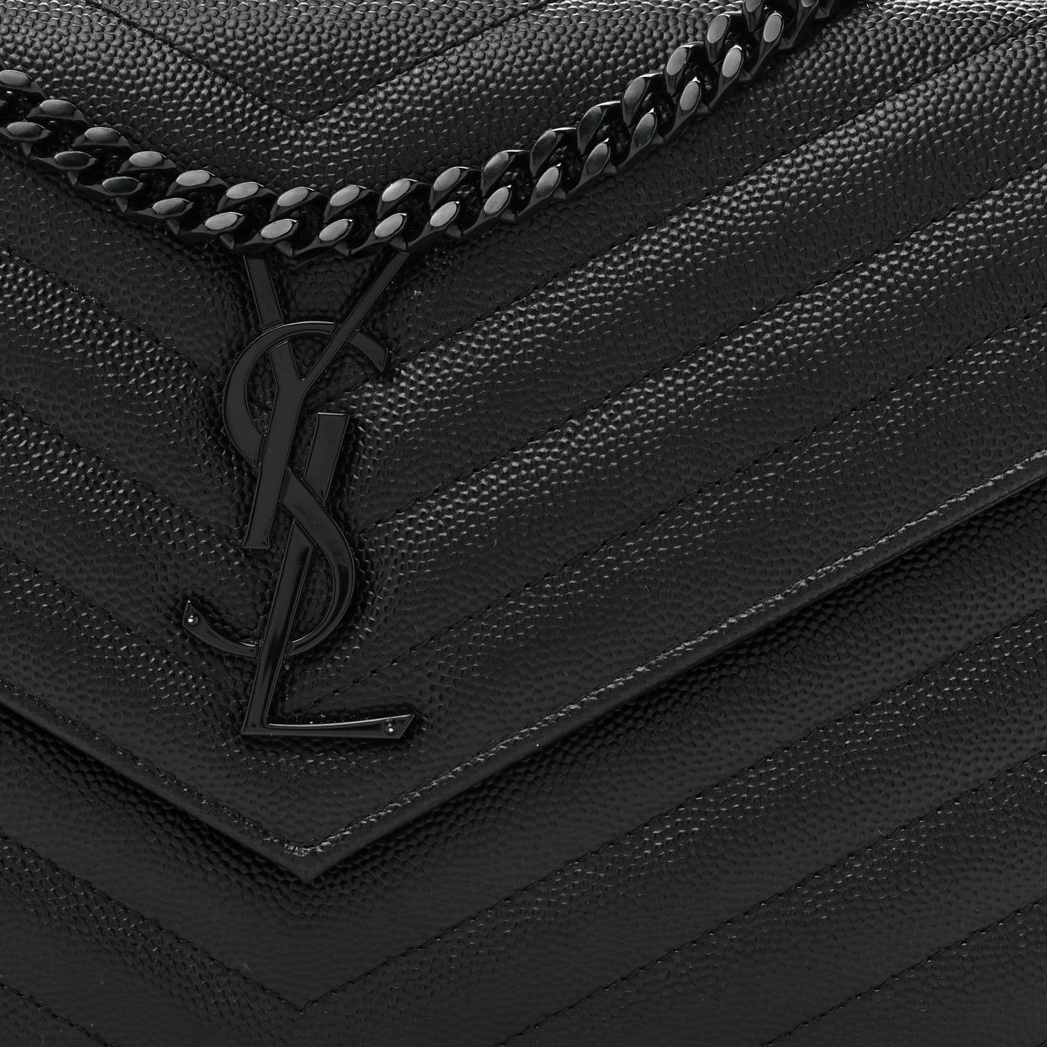 Saint Laurent Grain De Poudre Matelasse Chevron Monogram Monochrome Chain Wallet Black 8 of 15