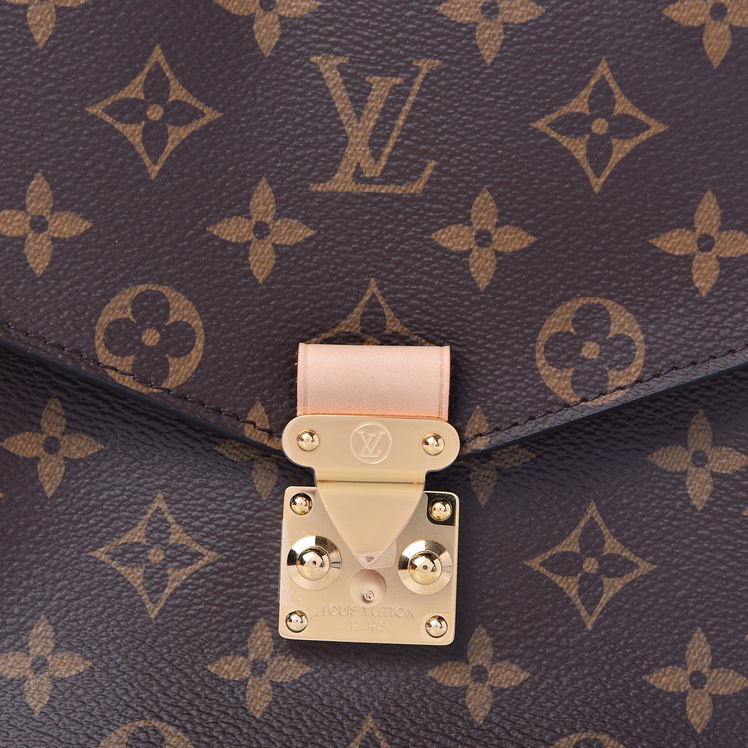 Louis Vuitton Monogram Pochette Metis 9 of 11