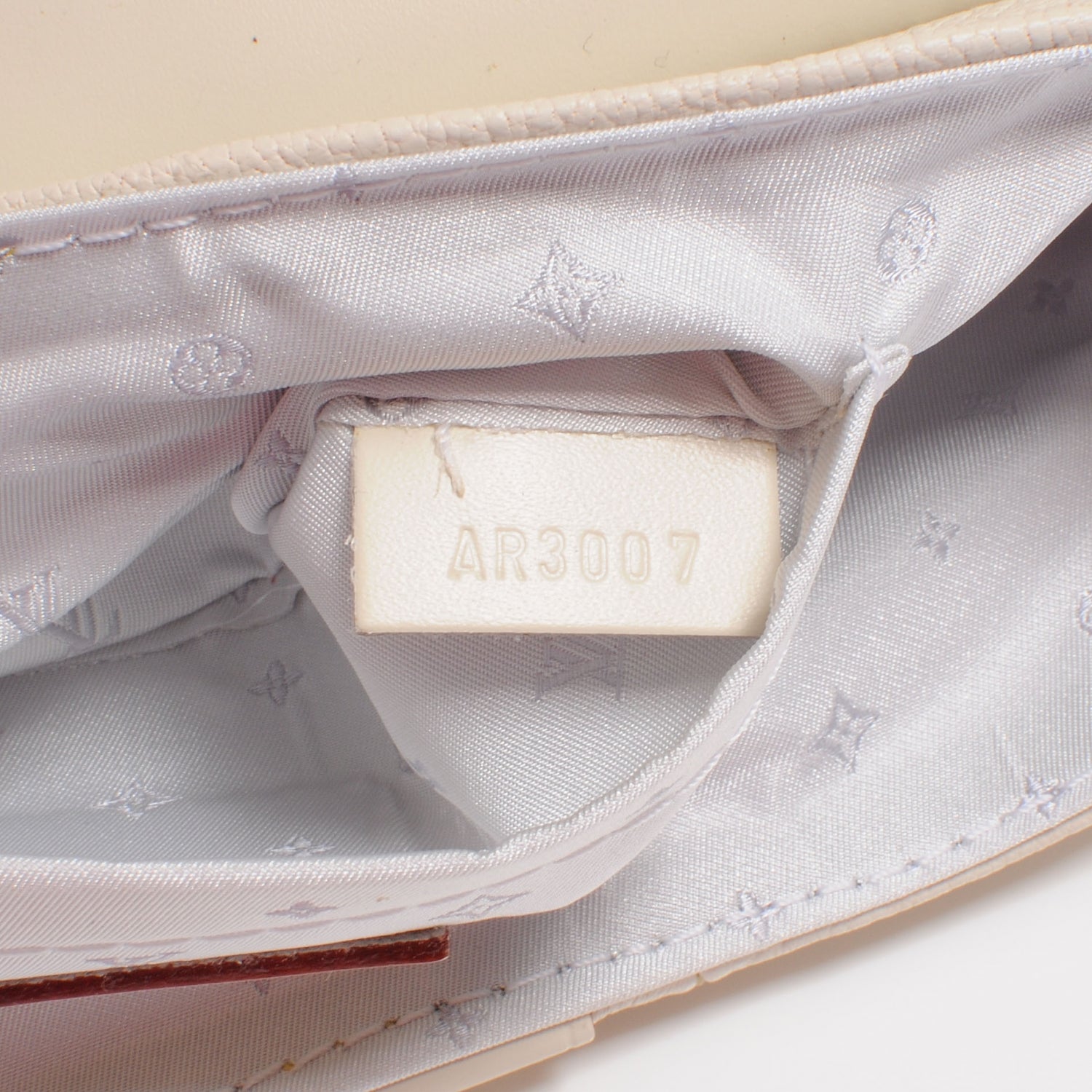Louis Vuitton Suhali Le Precieux White 6 of 7