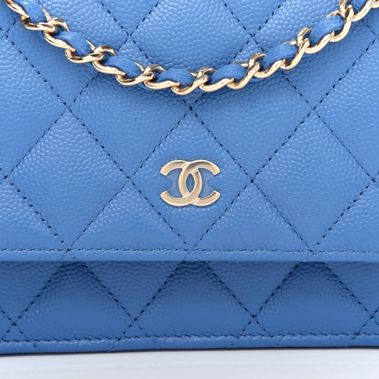 Caviar Quilted Mini Wallet On Chain WOC Blue