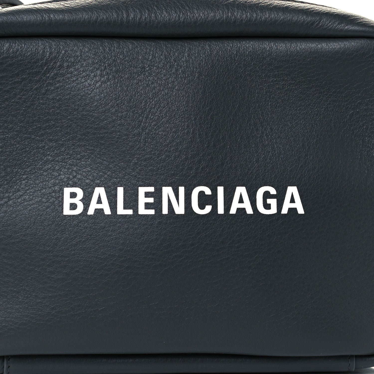 Balenciaga Smooth Calfskin Logo S Everyday Camera Bag Gris Fossile White 7 of 9