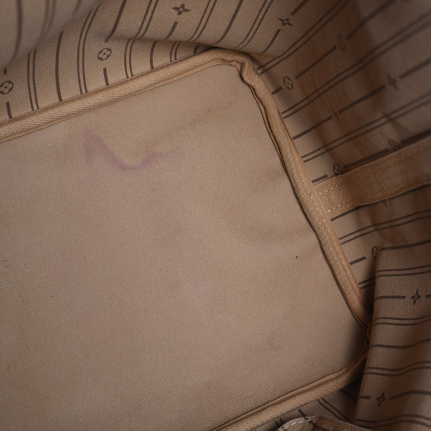 Louis Vuitton Monogram Neverfull GM 9 of 24