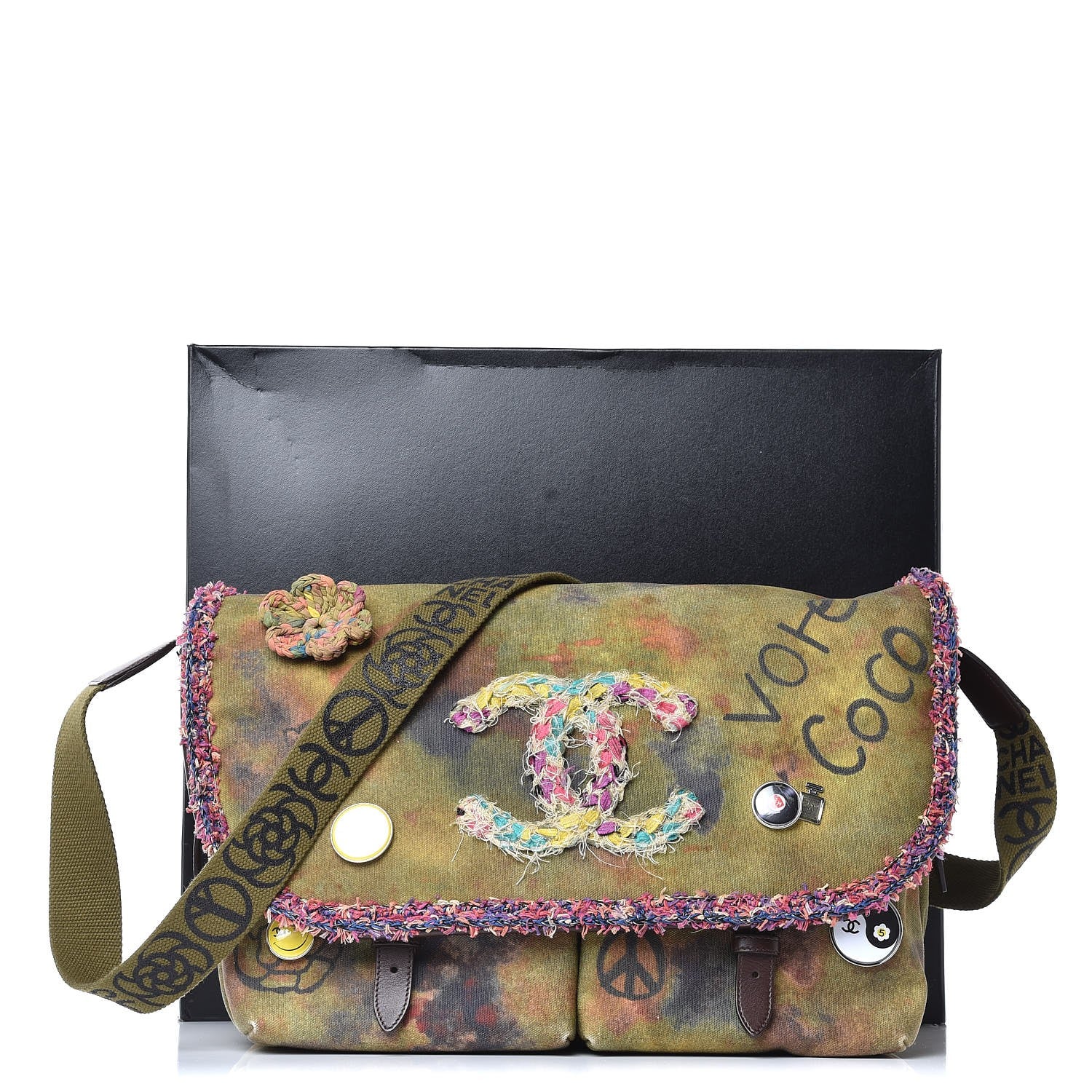 Chanel Washed Toile Large Graffiti On The Pavements Messenger Khaki Multicolor 17 of 17