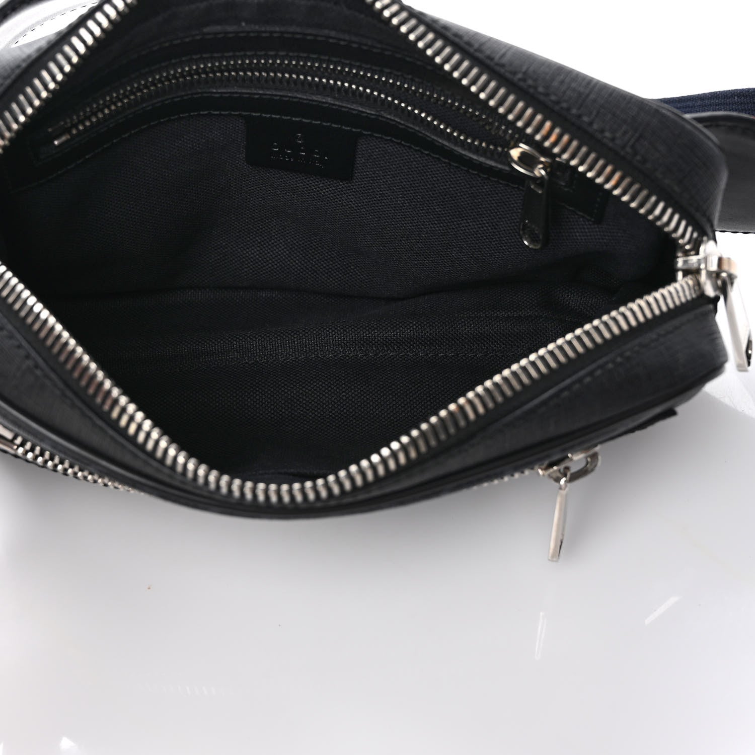 Gucci Soft GG Supreme Monogram Web Belt Bag Black Grey 5 of 9