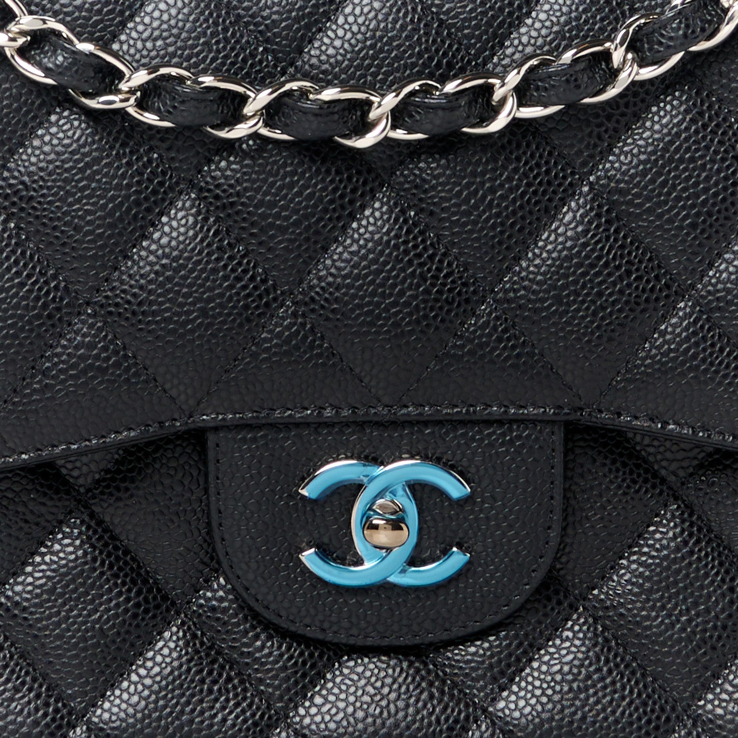 Chanel Caviar Quilted Jumbo Double Flap Black 8 of 11