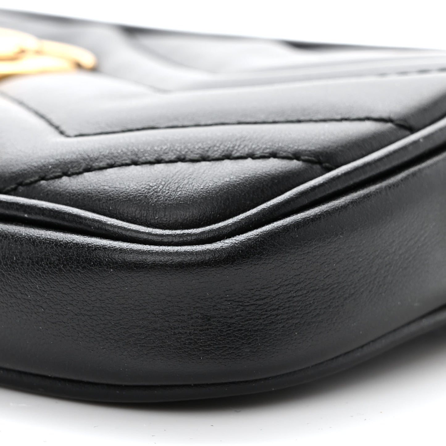 Calfskin Matelasse Mini GG Marmont Chain Crossbody Bag Black
