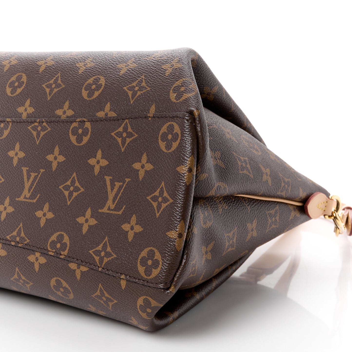 Monogram Rivoli MM