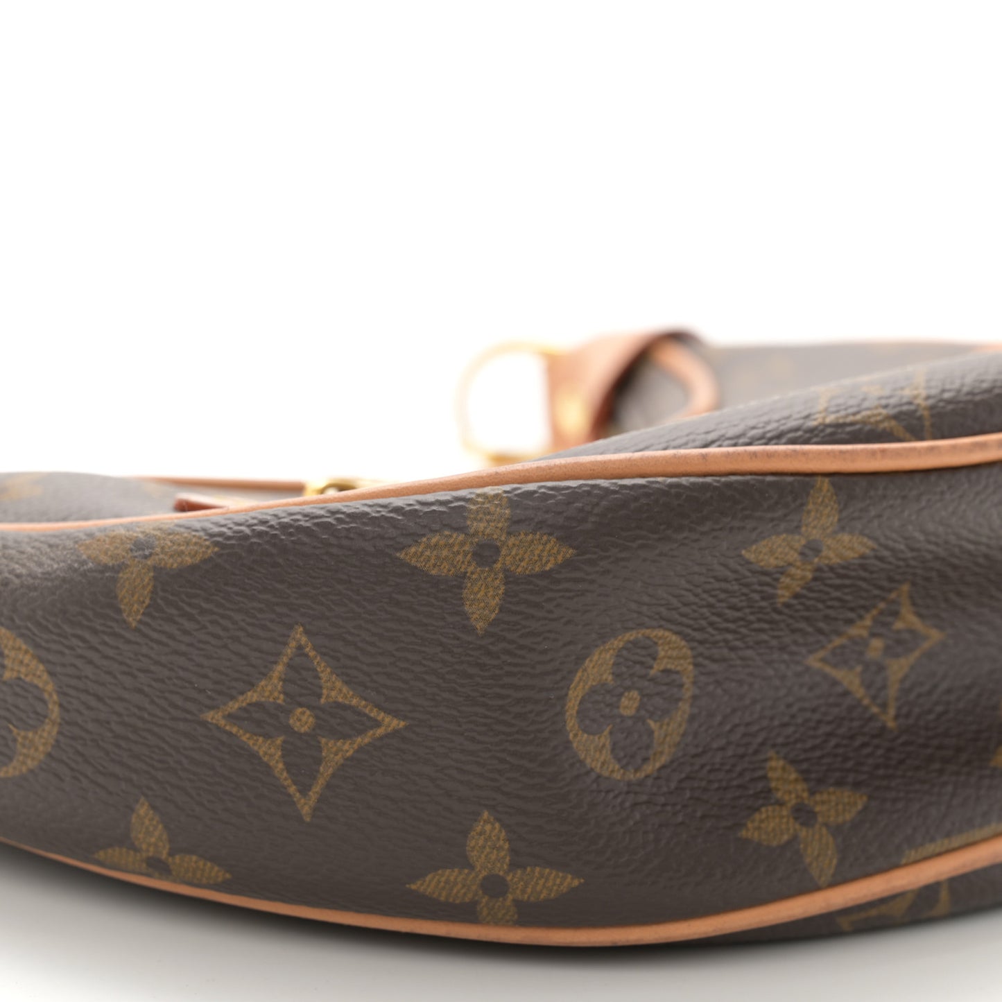 Monogram Loop