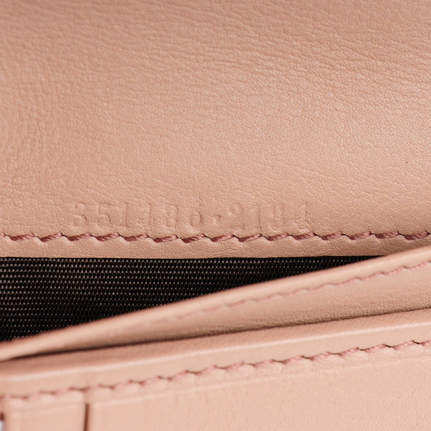 Patent Medium Soho Zip Around Wallet Dark Cipria