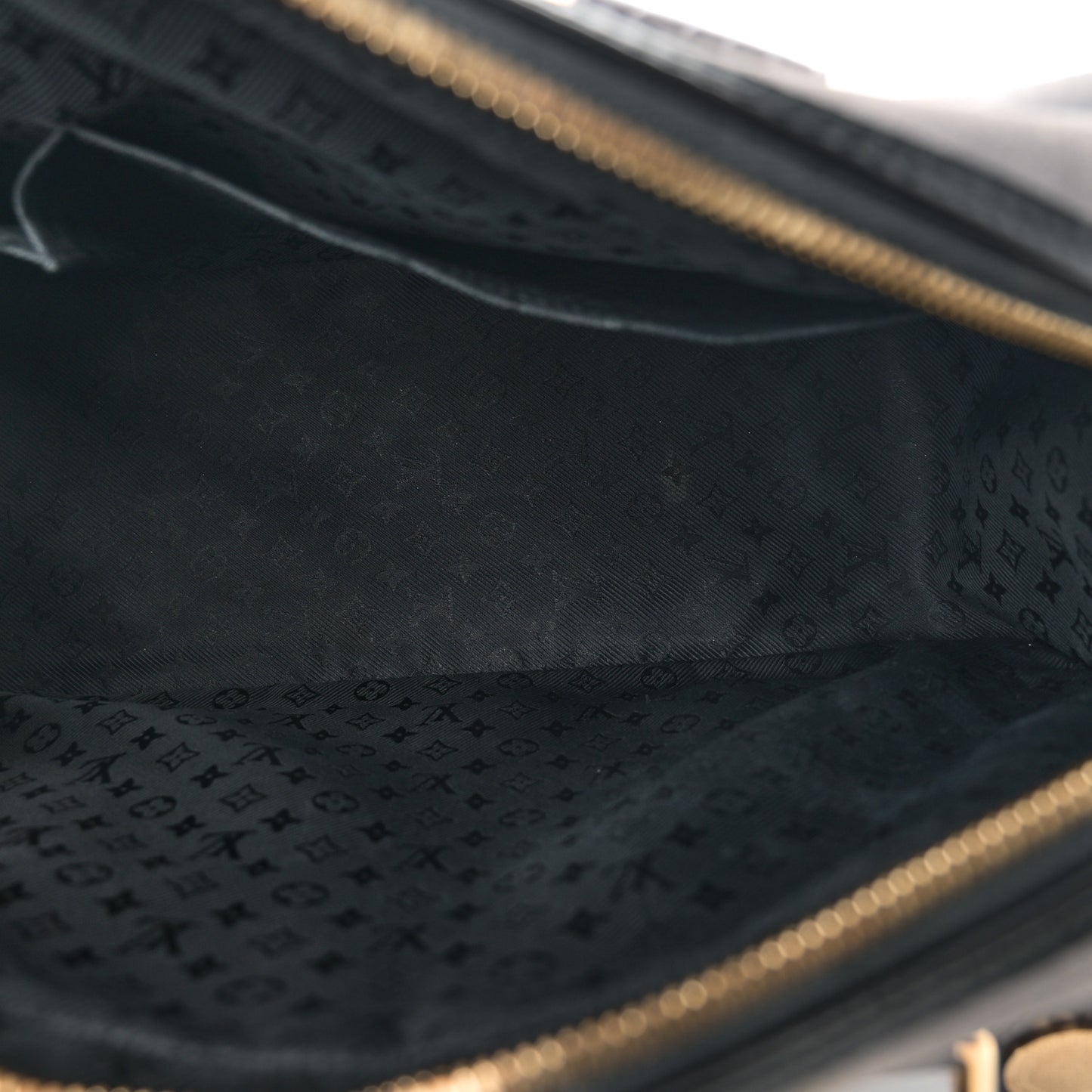 Suede Stamped Havane Bowler GM Grey