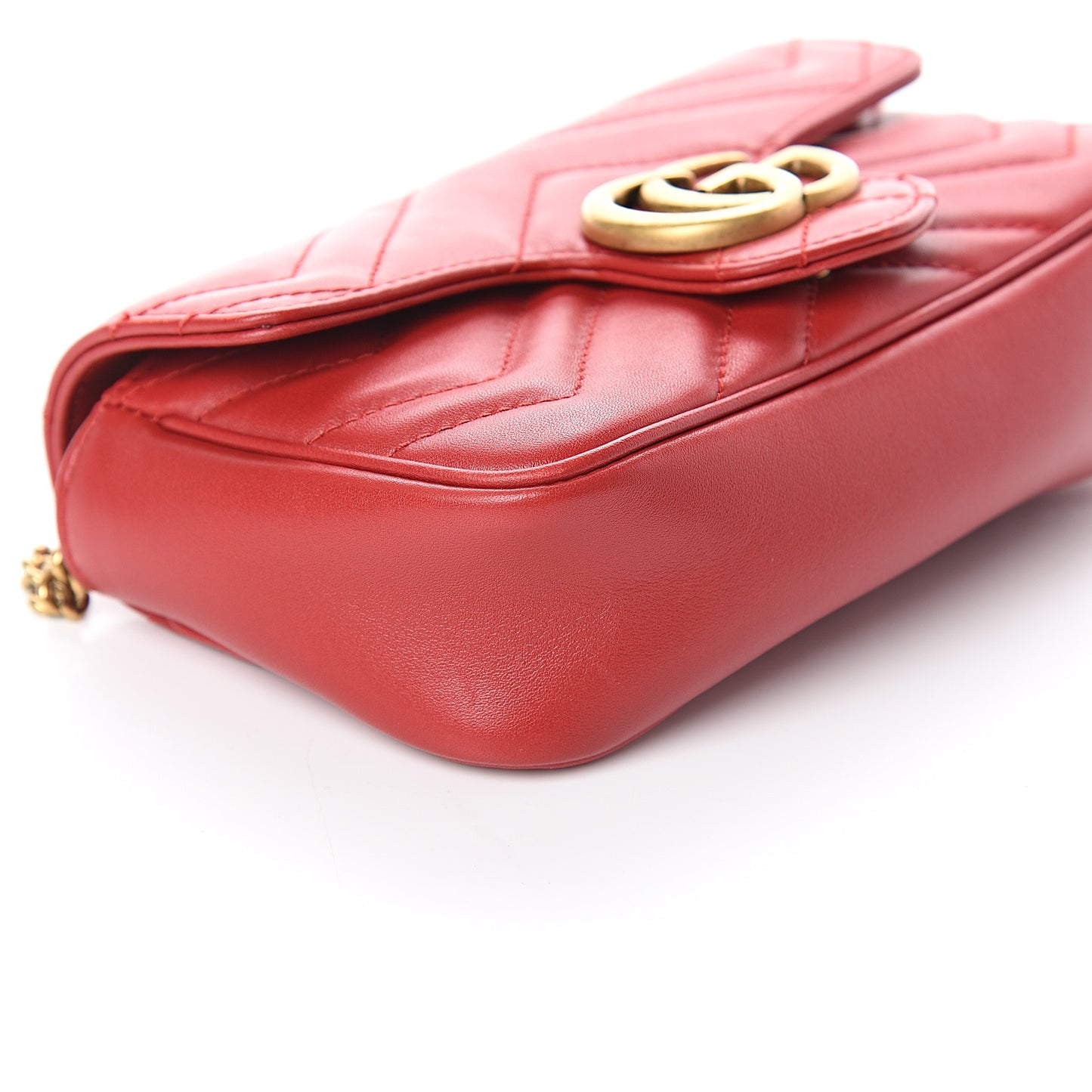 Calfskin Matelasse Super Mini GG Marmont Shoulder Bag Hibiscus Red