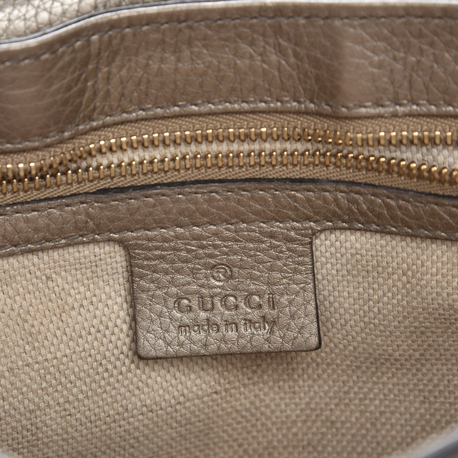 Gucci Metallic Pebbled Calfskin Medium Soho Flap Crossbody Golden Beige 6 of 10