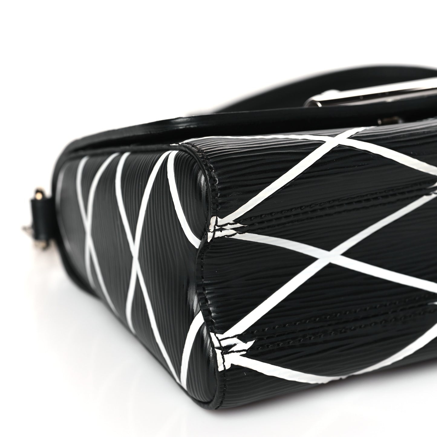 Epi Malletage Twist Shoulder Bag PM Black