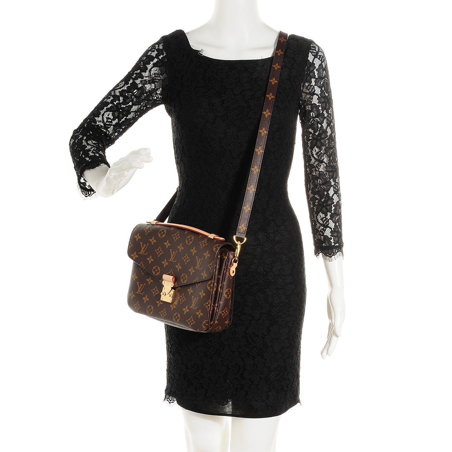 Louis Vuitton Monogram Pochette Metis 2 of 8