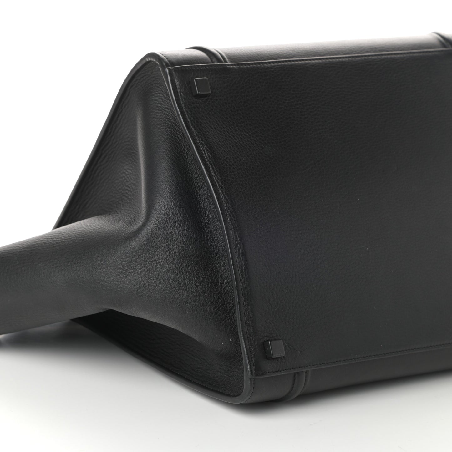 Supple Calfskin Medium Phantom Luggage Black