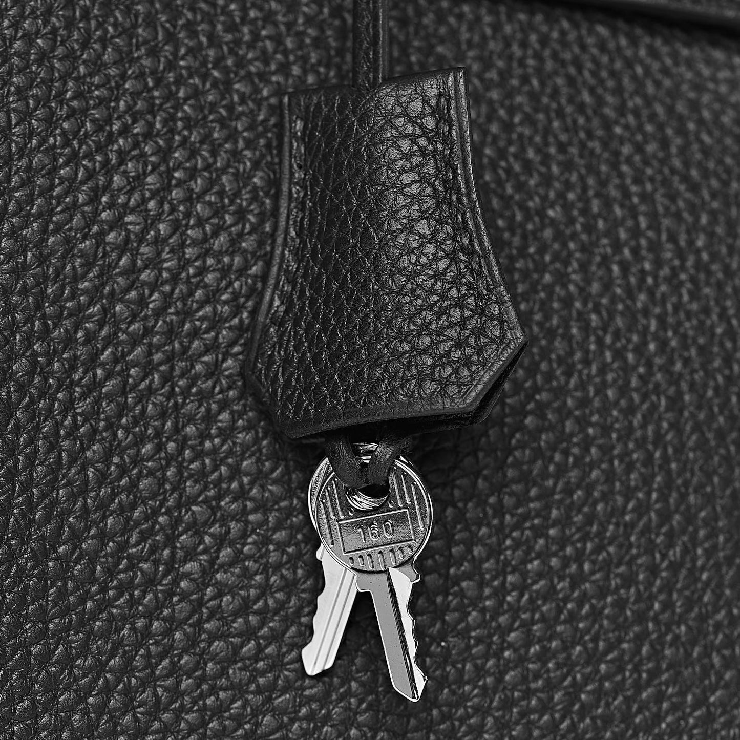 Togo Matte Alligator Kelly Retourne Touch 32 Black