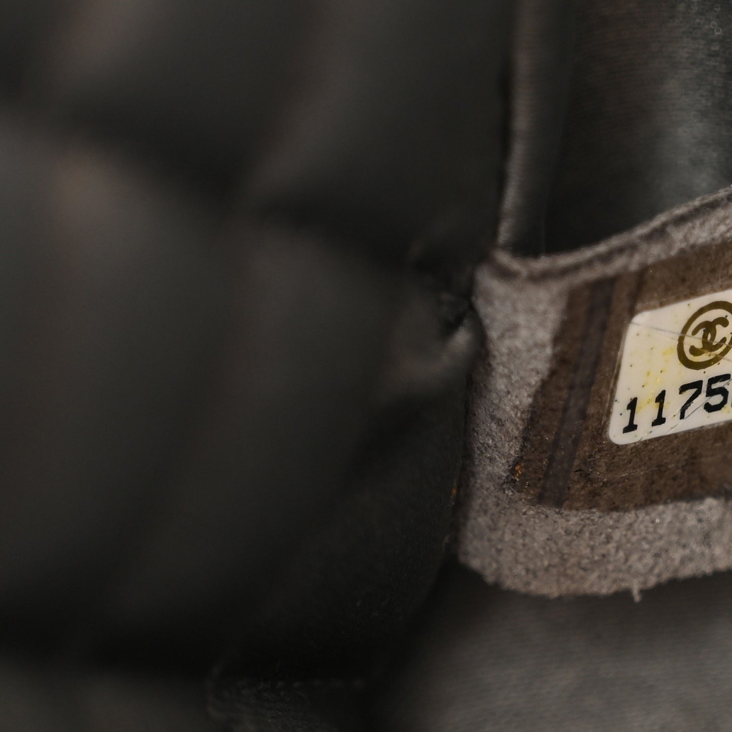 Distressed Metallic Lambskin Quilted Le Marais Ligne Flap Gold