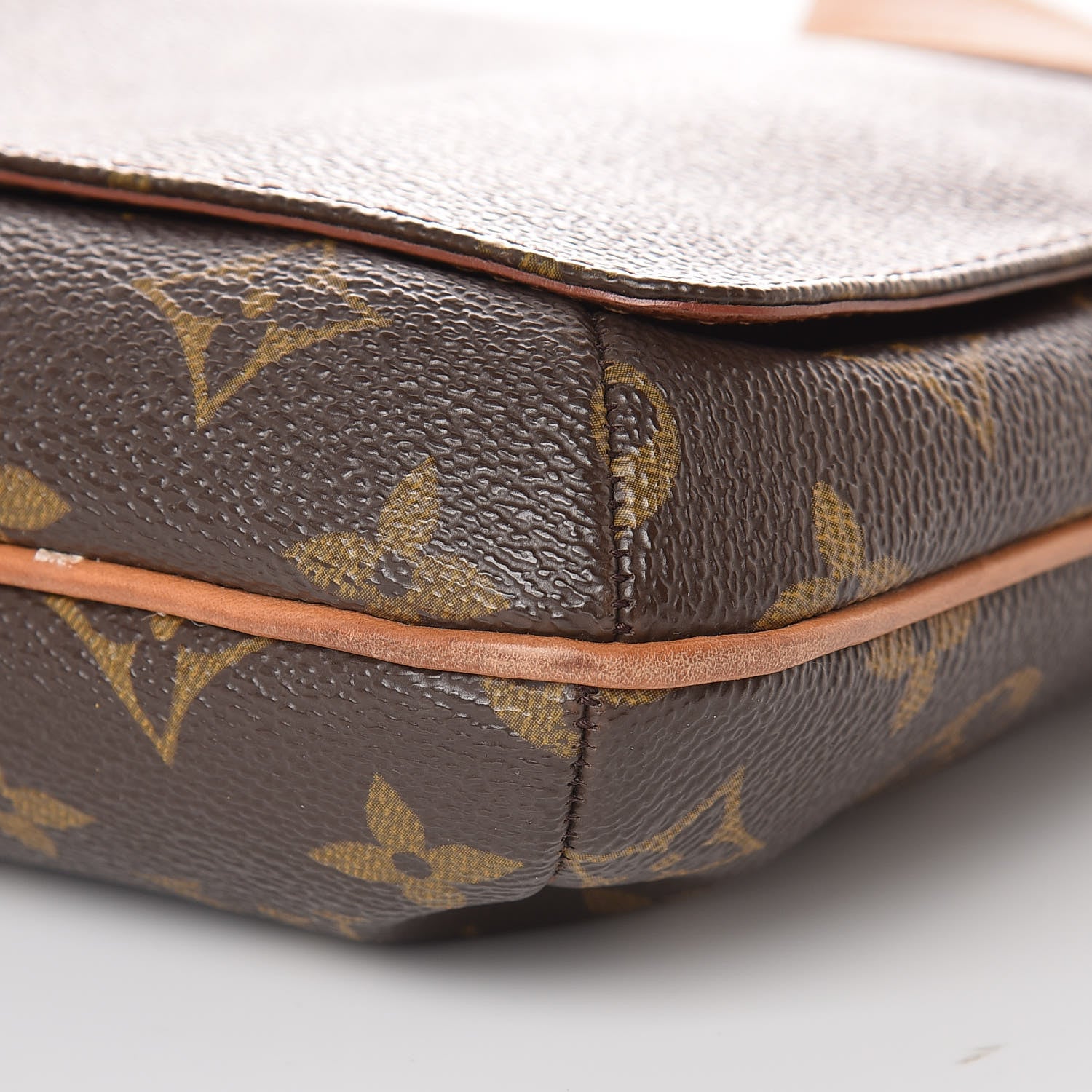 Louis Vuitton Monogram Musette Tango 6 of 12